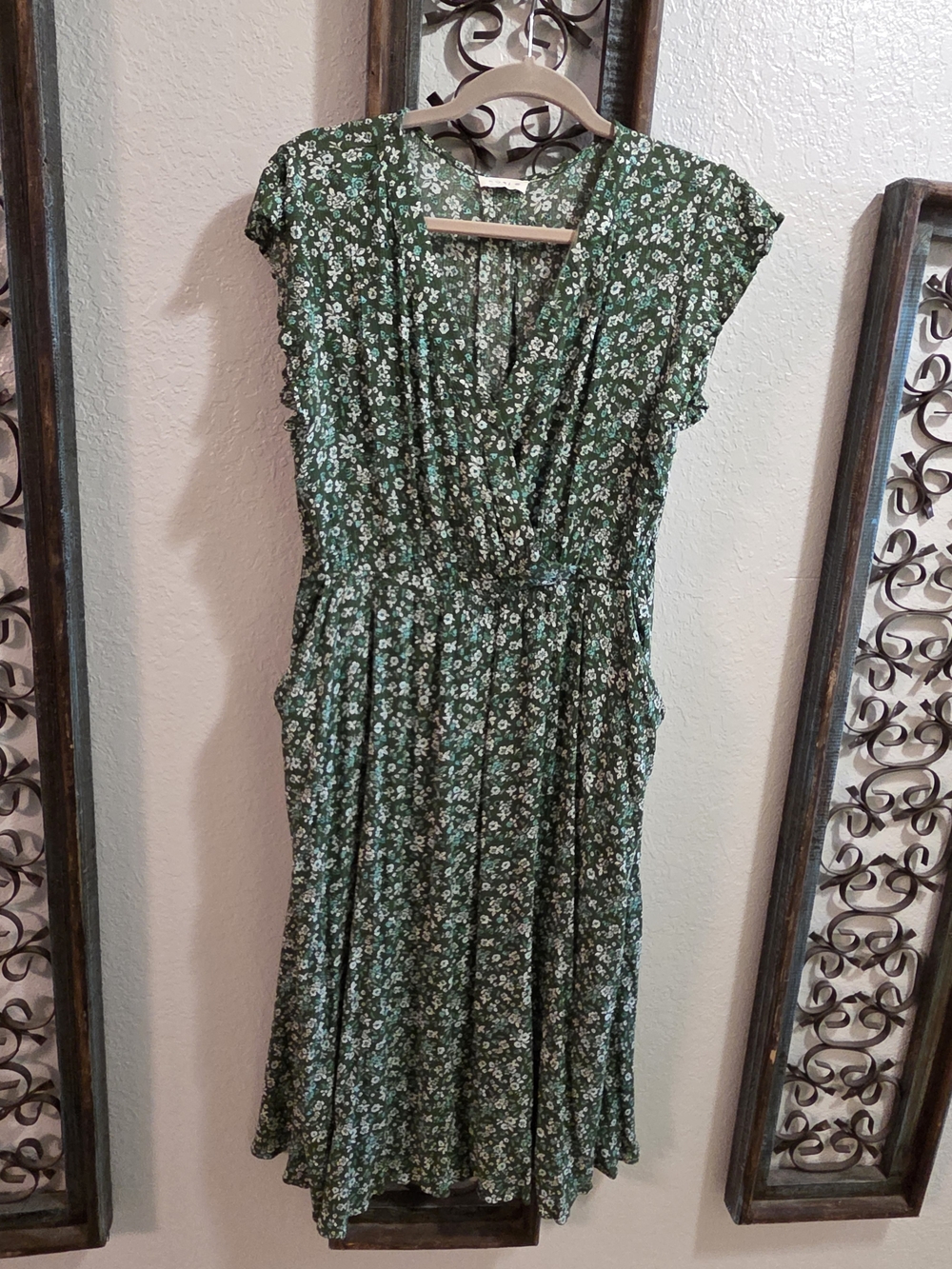 Worn ONCE- Green Floral Midi Dress